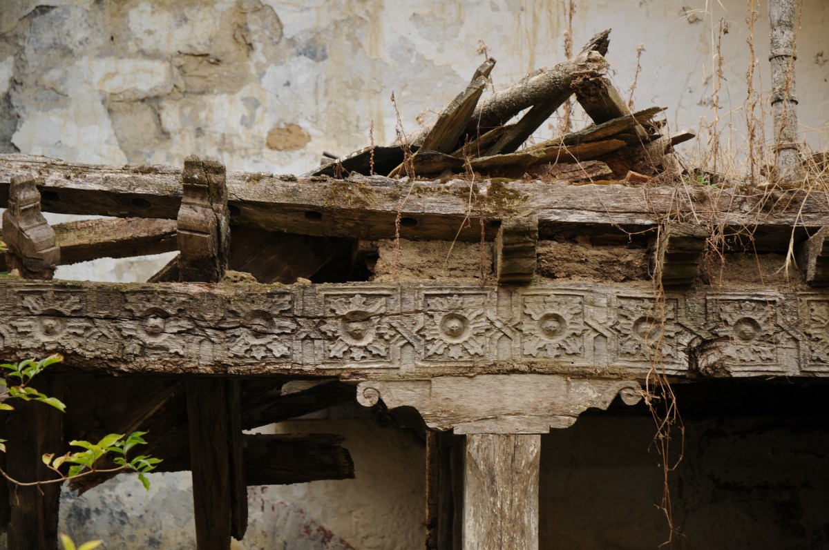 El paisaje de la desolación: la iglesia de San Jorge en Carbajales de la Encomienda