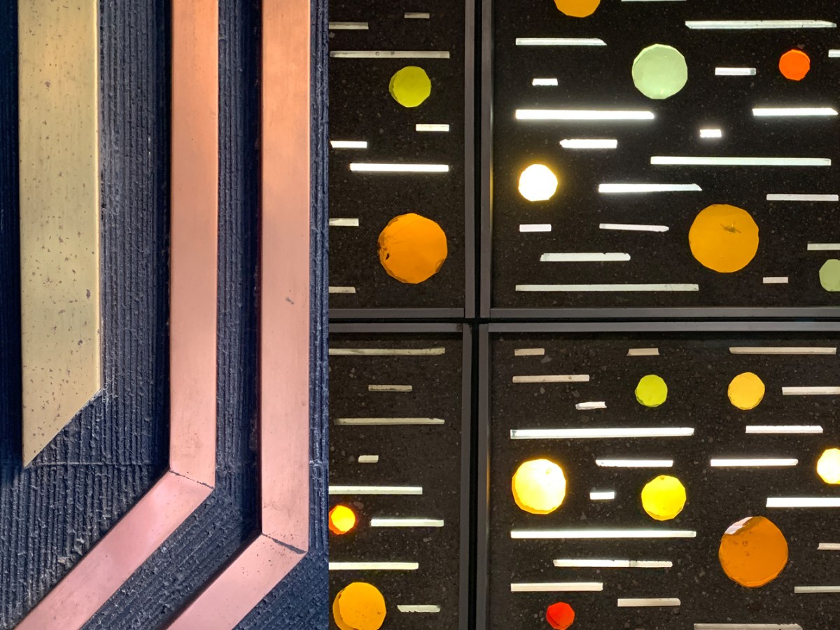 Escaparates de modernidad: el arte de Luis Quico en cuatro portales de Salamanca (III)