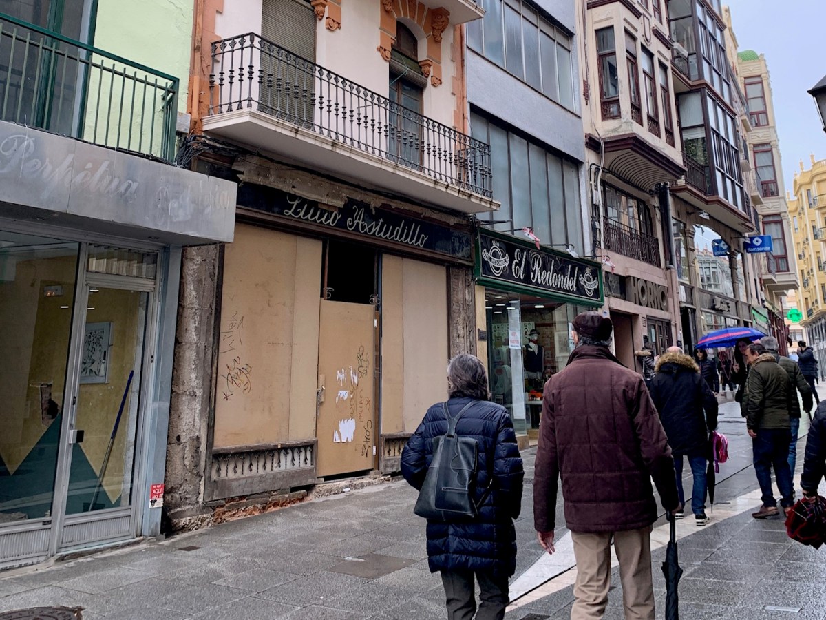 «Un rótulo con peso histórico». Reportaje en La Opinión-El Correo de Zamora