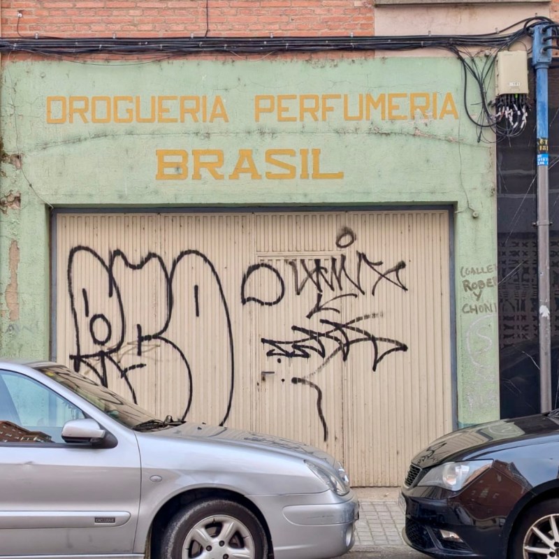 Droguería Perfumería Brasil
