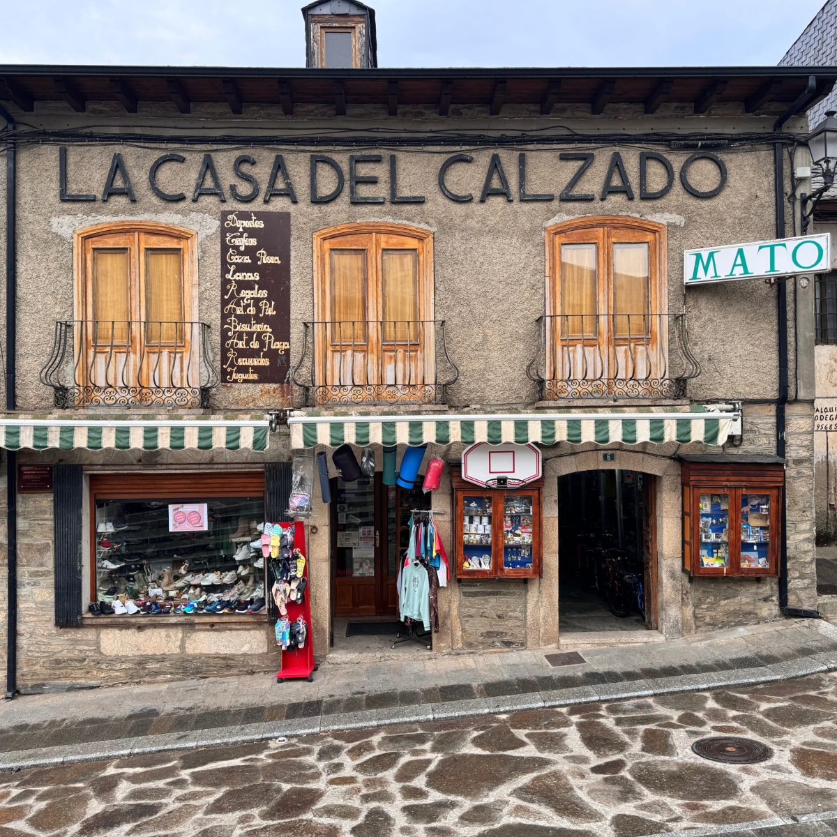 La Casa del Calzado – Mato