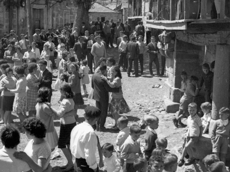Agosto, 1963. Día de fiesta en Porto de Sanabria
